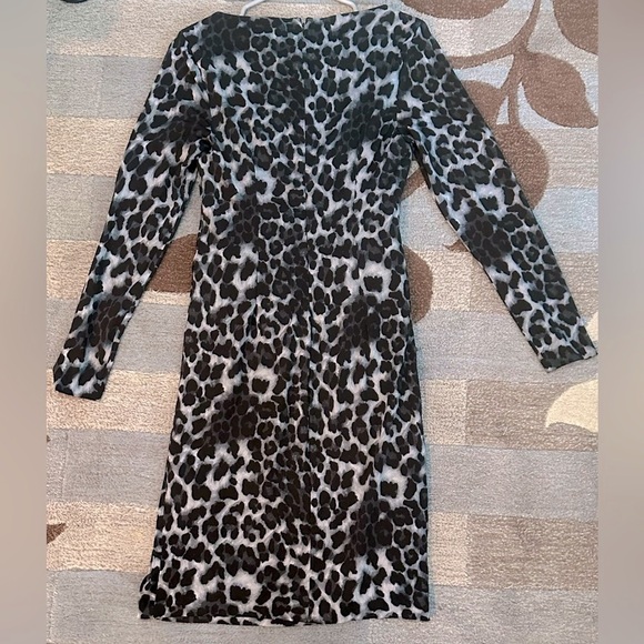 Carmen Marc Valvo Long Sleeve Ruched Bodycon Black Leopard Dress ZB1 - Picture 7 of 9